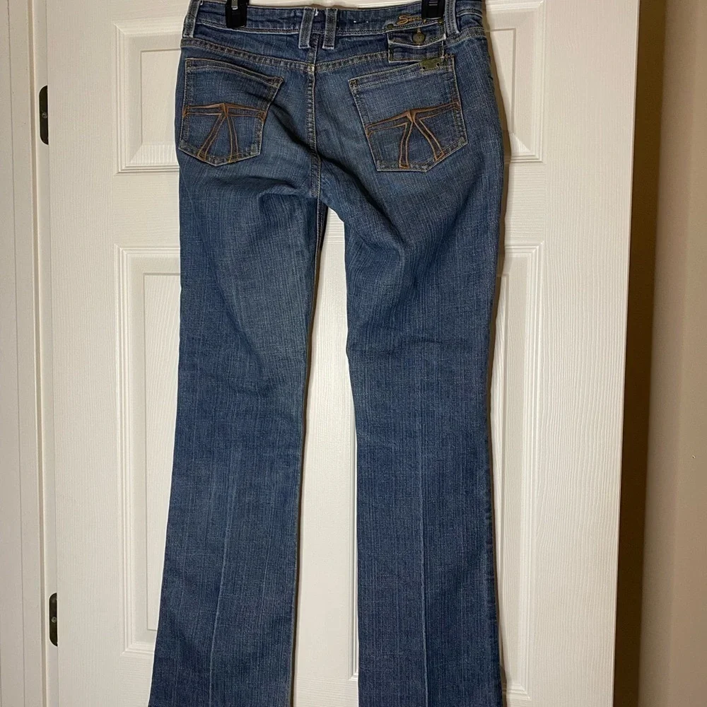Seven7 Premium Women’s Jeans
